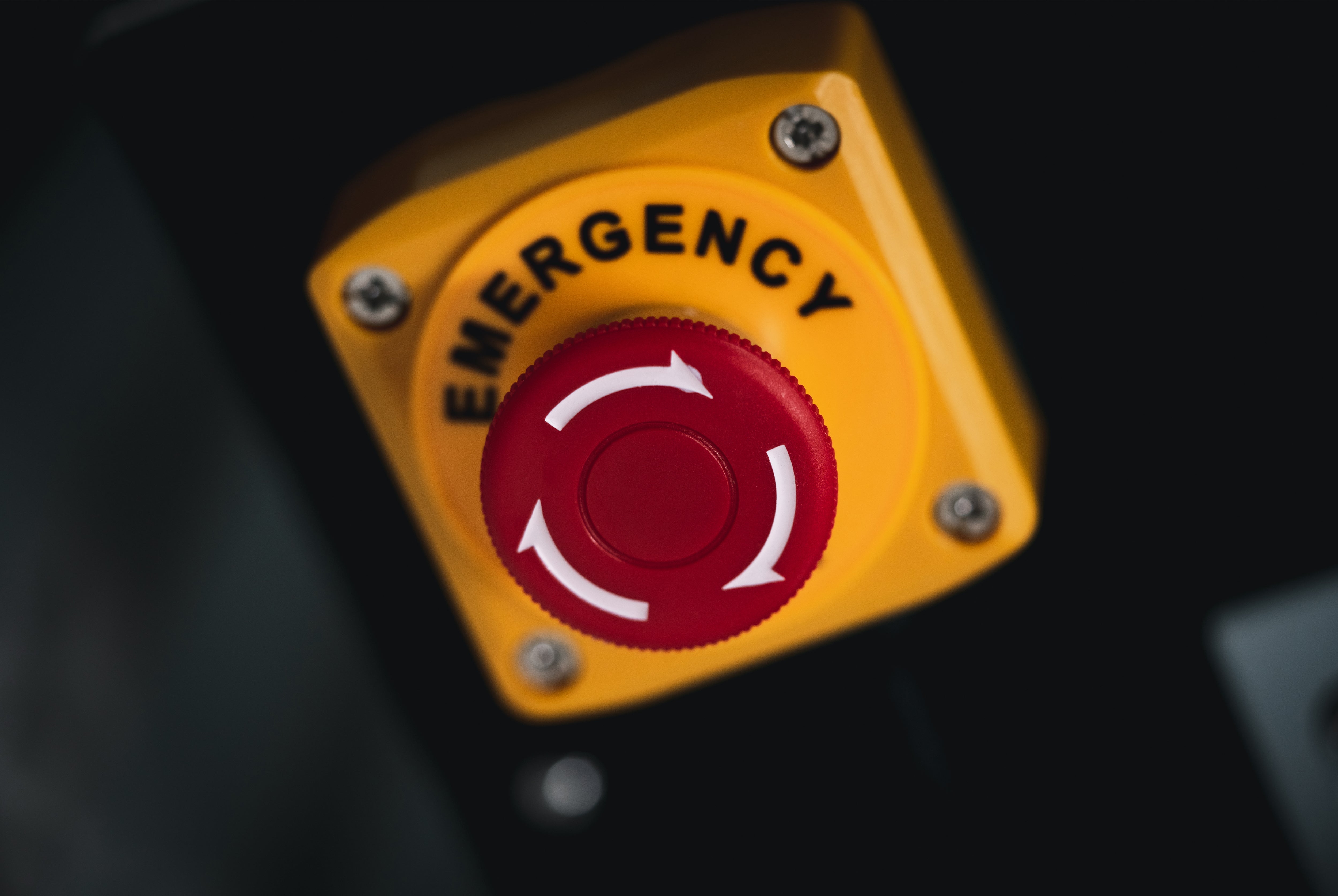 Effective Communication During Emergencies: Key Practices for Ensuring Safety and Efficiency